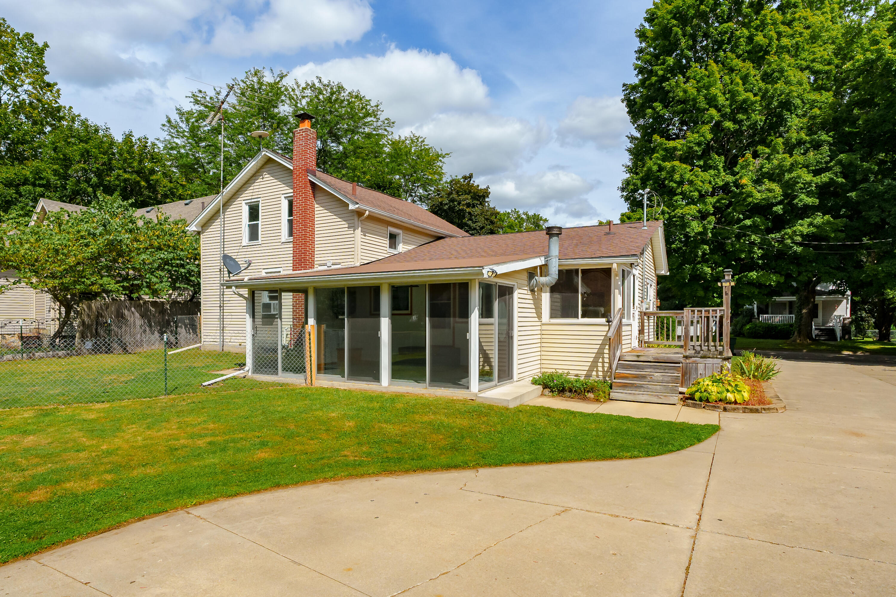 623 North Main Street Bellevue, MI 49021 - Photo 33 of 37 Main St 623 Bellevue 49021-33