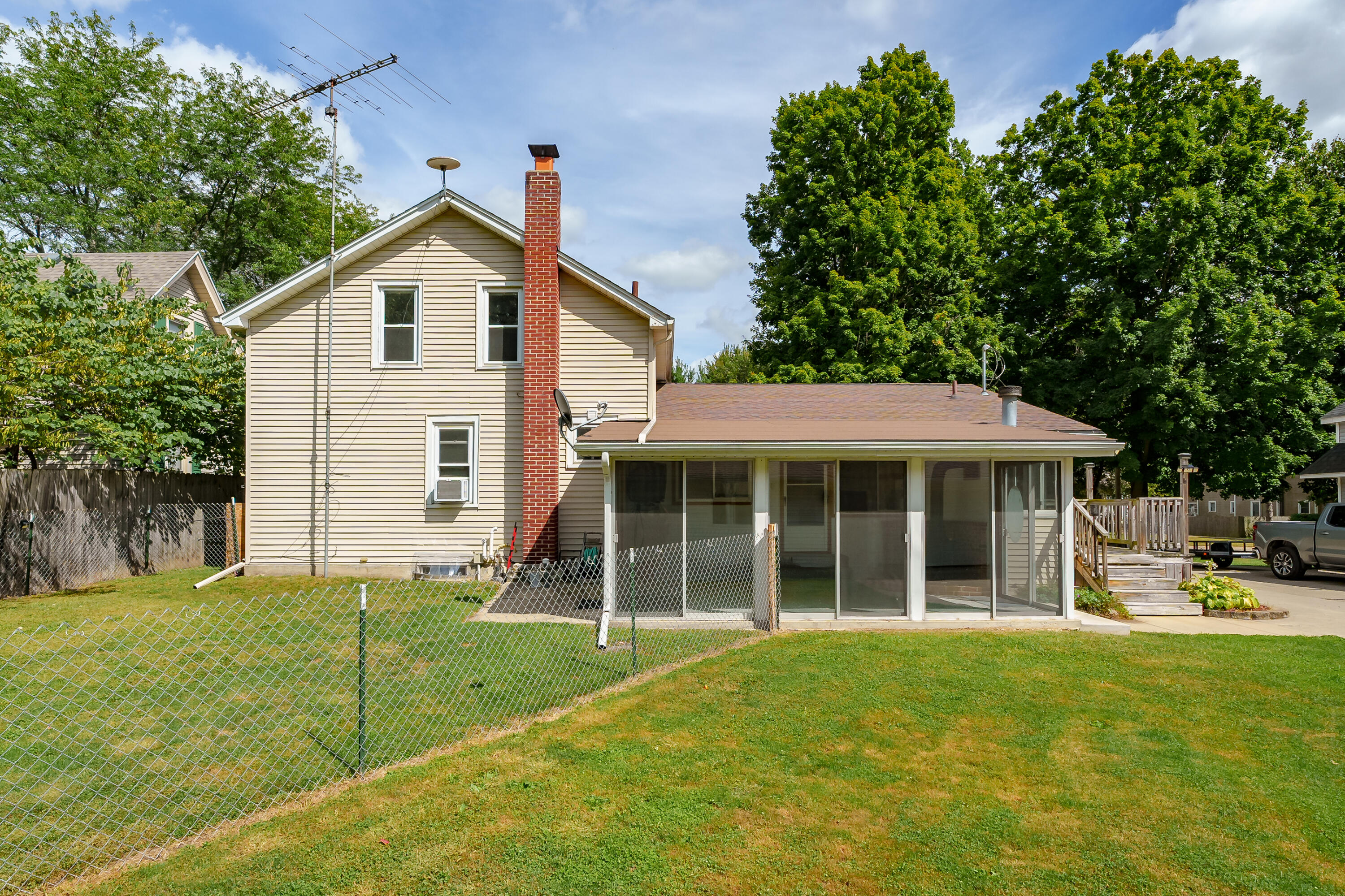 623 North Main Street Bellevue, MI 49021 - Photo 34 of 37 Main St 623 Bellevue 49021-34