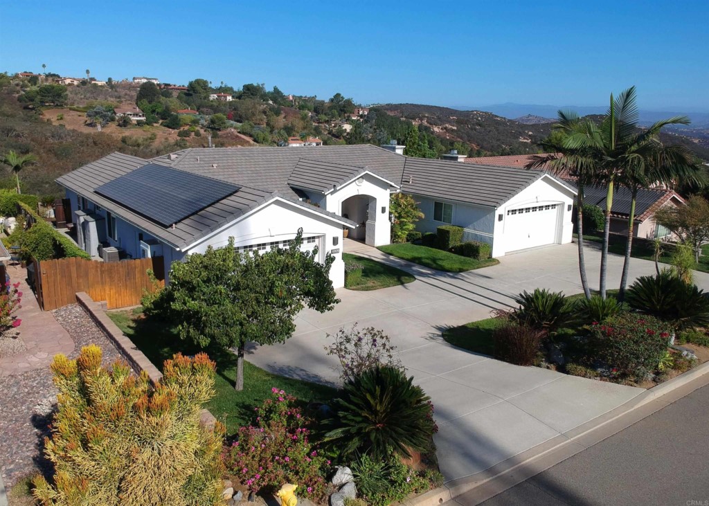 28288 Deep Canyon Drive Escondido, CA 92026 - Photo 2 of 75