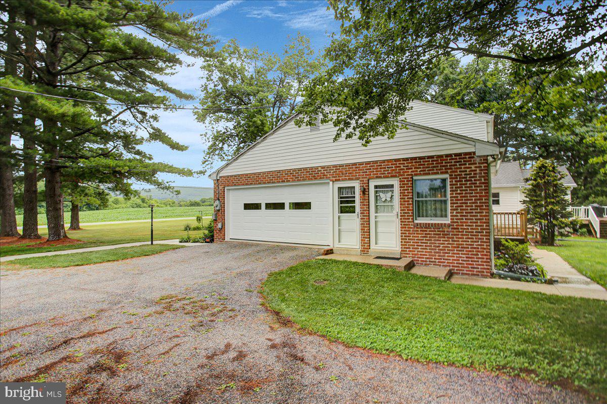 109 Capitol Hill Road Dillsburg, PA 17019 - Photo 53 of 66