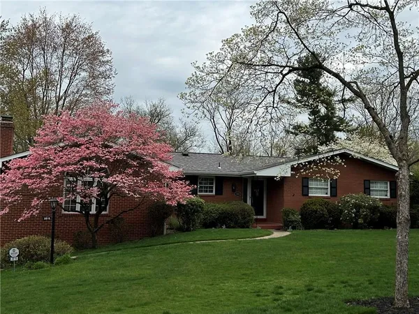 $459,900 | 3816 Hilltop Drive, Gibsonia, PA 15044