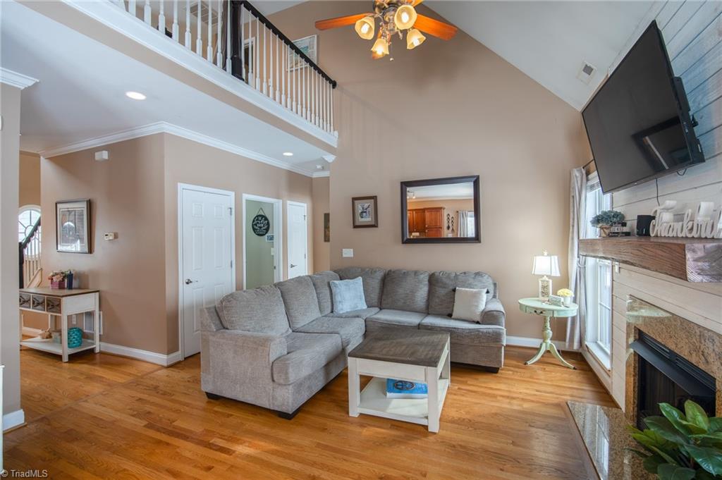 126 Crystal Ridge Drive Lexington, NC 27295 - Photo 4 of 32