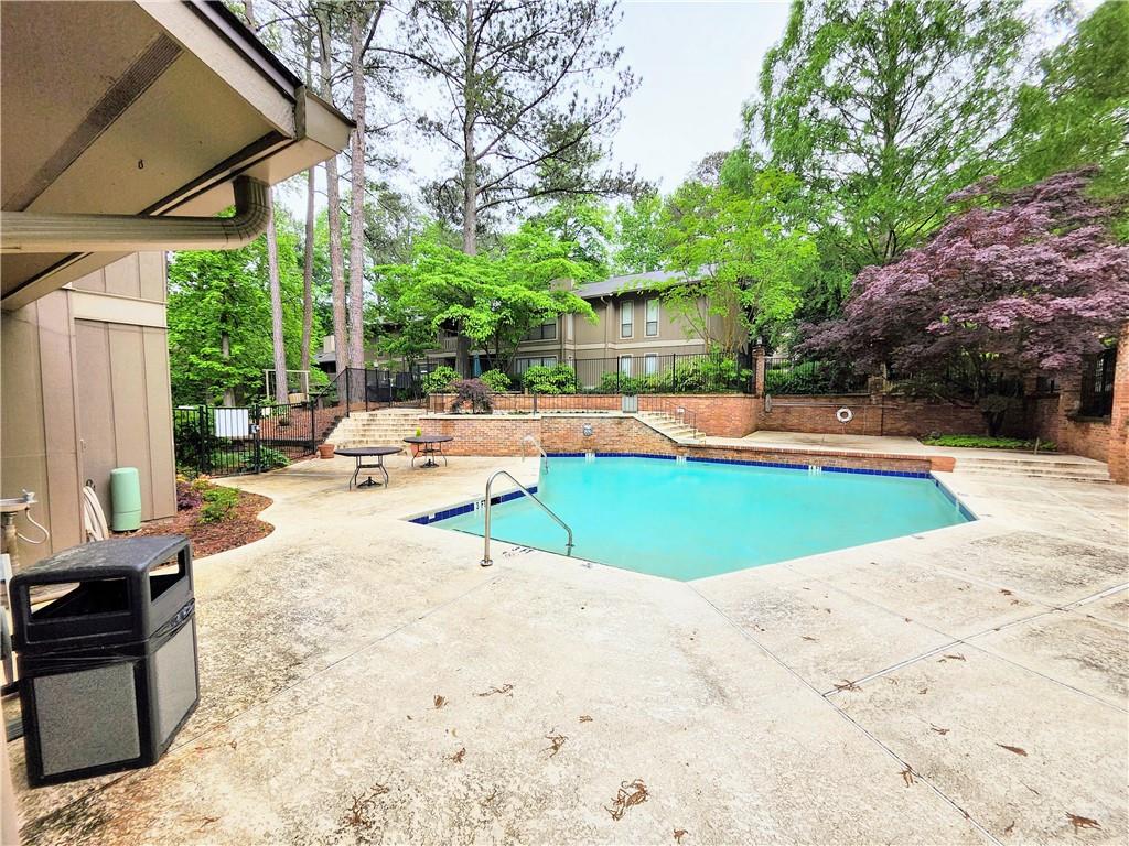 8740 Roswell Road, Unit 9D Atlanta, GA 30350 - Photo 16 of 18