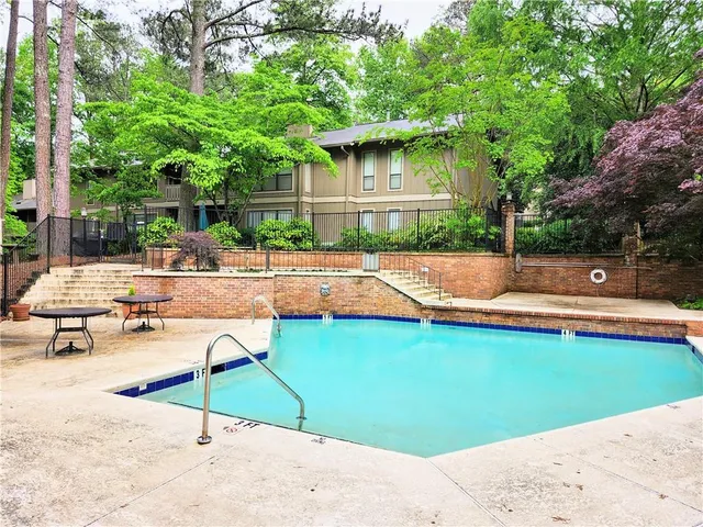 $209,900 | 8740 Roswell Road, Unit 9D, Atlanta, GA 30350