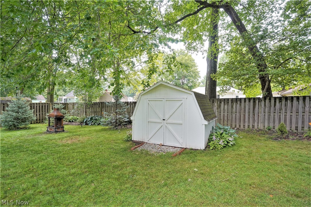 3646 Oak Road Stow, OH 44224 - Photo 33 of 35 Storage shed for lawn equipment.