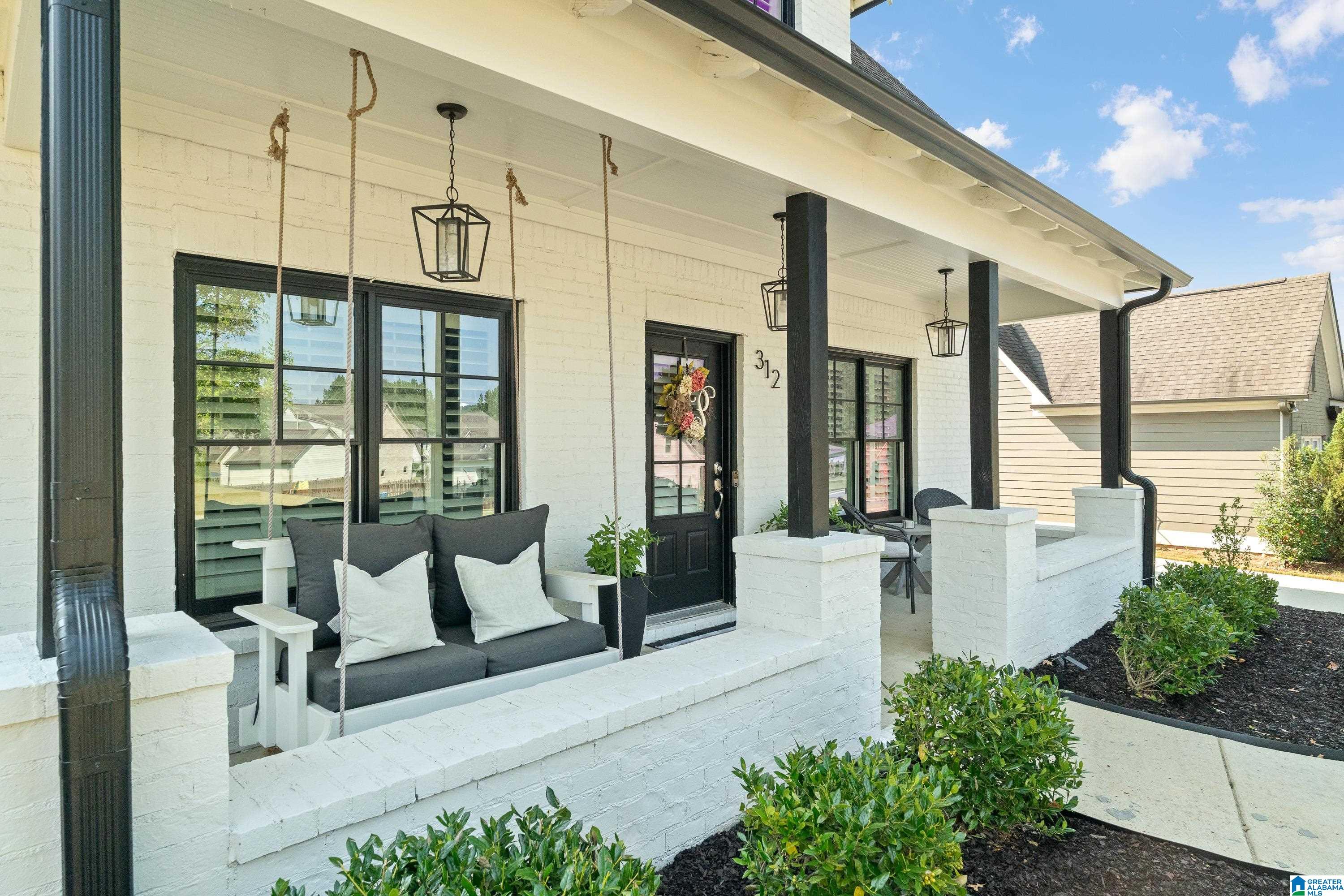 312 Crossbridge Road Chelsea, AL 35043 - Photo 3 of 59