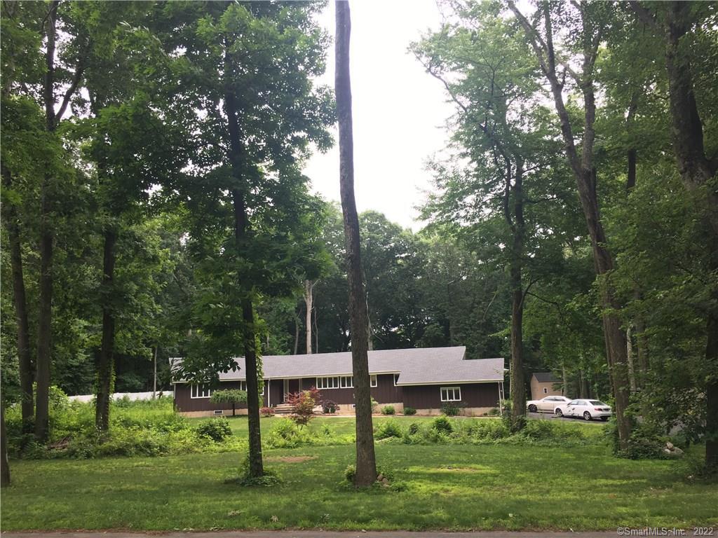 15 Spector Road Woodbridge, CT 06525 - Photo 1 of 1 Front view