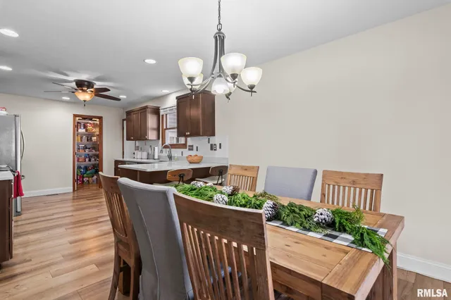 $325,000 | 1035 Oakbrook Avenue, Chatham, IL 62629