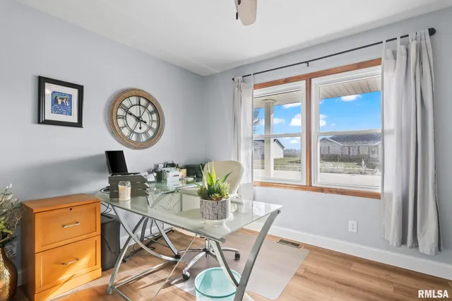 $325,000 | 1035 Oakbrook Avenue, Chatham, IL 62629