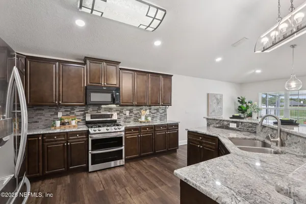 $490,000 | 54106 Amblerwood Way, Callahan, FL 32011