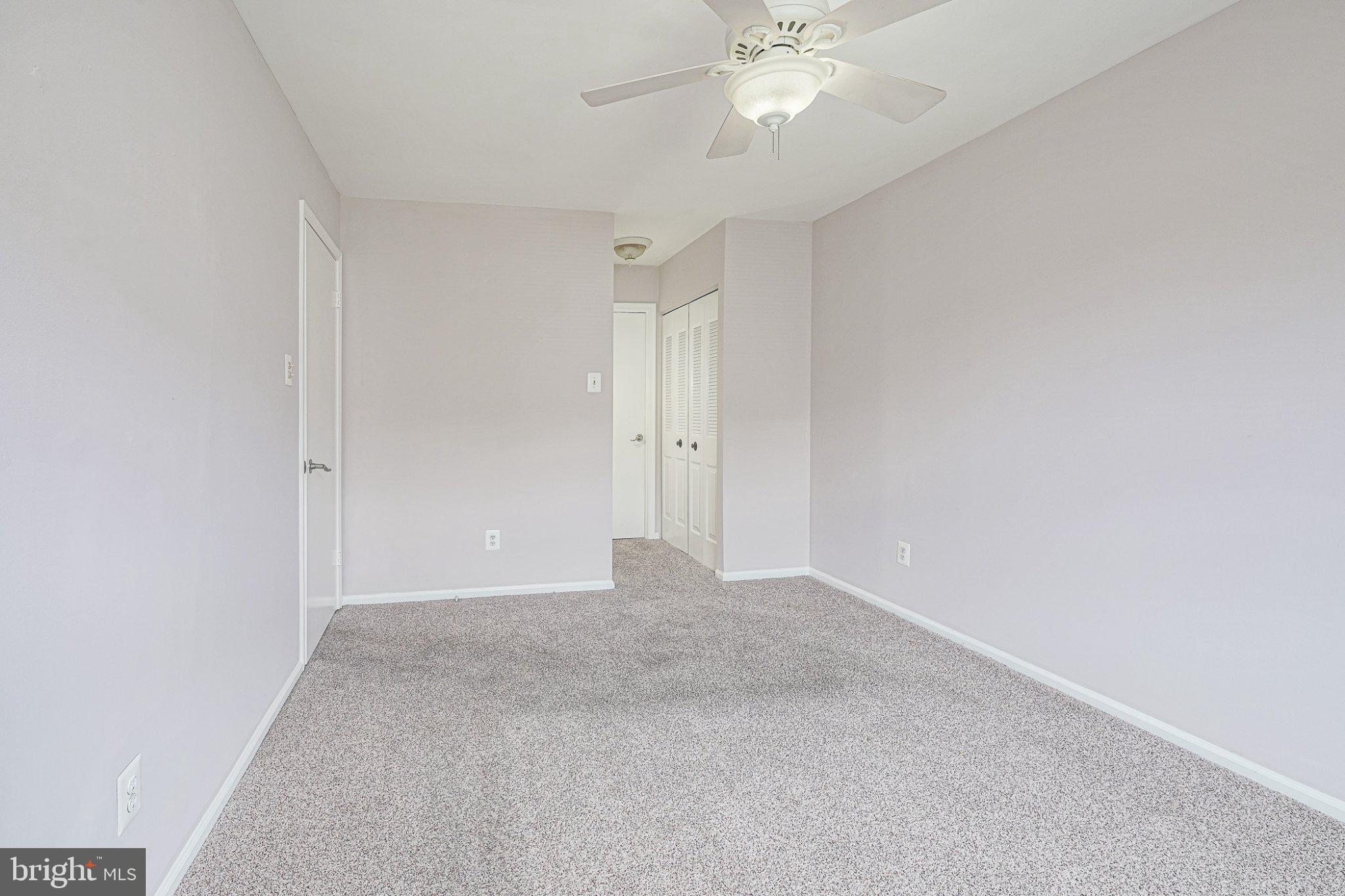 1213 Huntingdon Mews Clementon, NJ 08021 - Photo 16 of 21 Bright and airy blank canvas room.