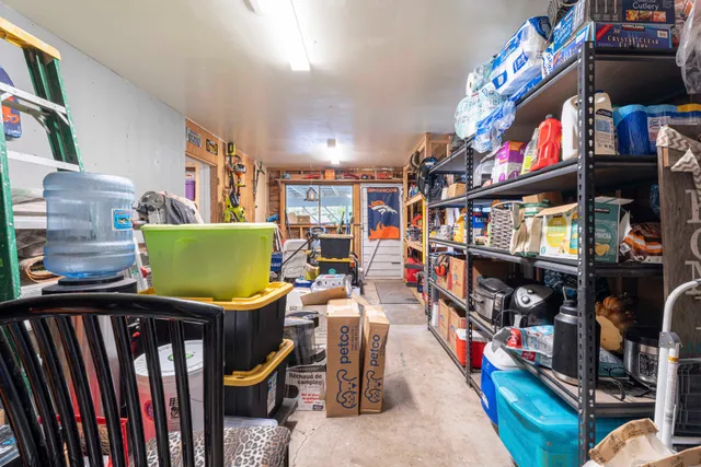 $1,100,000 | 88-1584 Papio Drive, Captain Cook, HI 96704