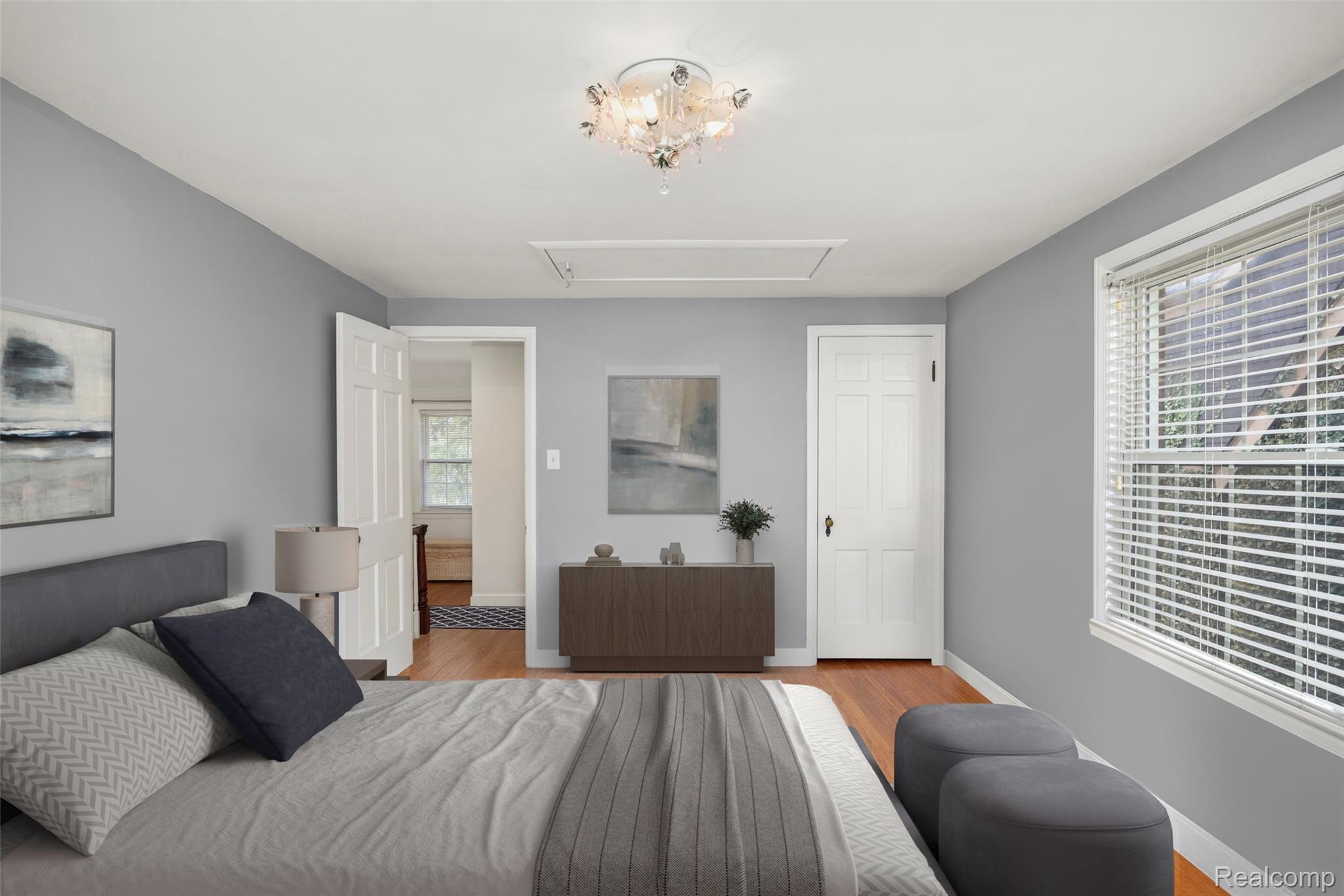 244 Kerby Road Grosse Pointe, MI 48236 - Photo 35 of 53 This photo has been digitally staged.