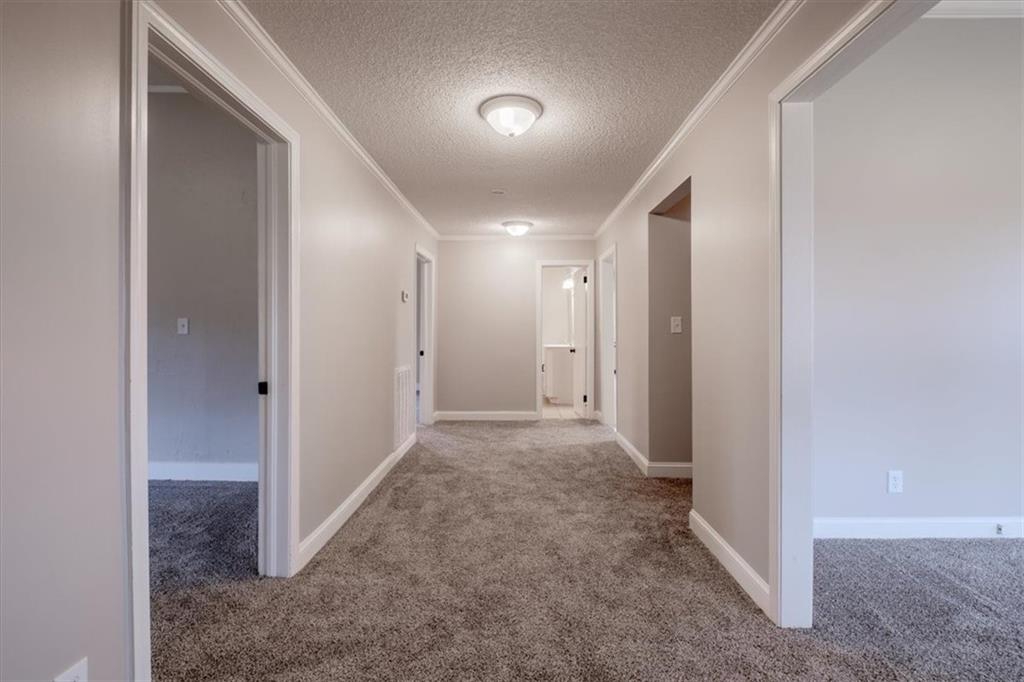 292 Ervin Coker Road Northeast Rome, GA 30161 - Photo 9 of 29 a view of hallway