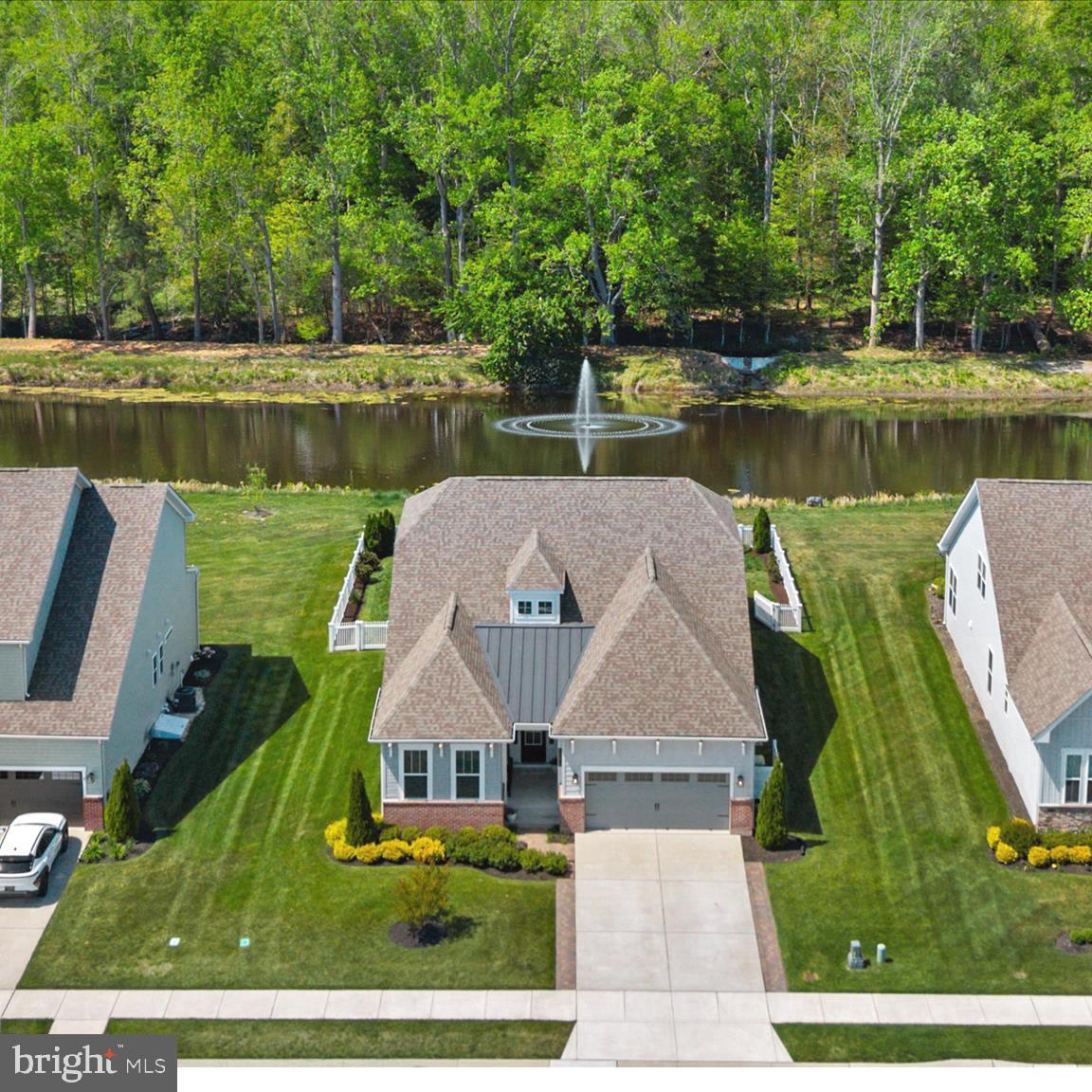 Pond Front Perfection!