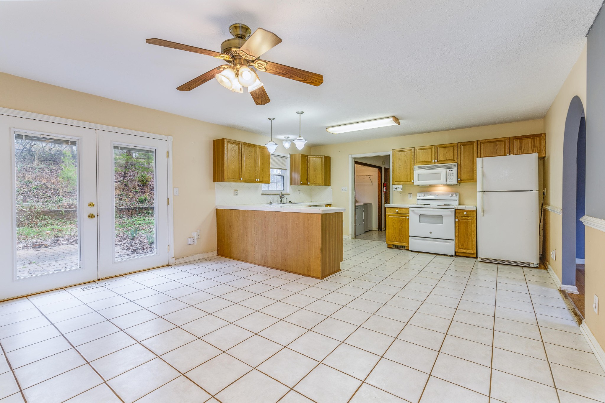 2453 Topside Road Louisville, TN 37777 - Photo 7 of 19 Gallery Image 7