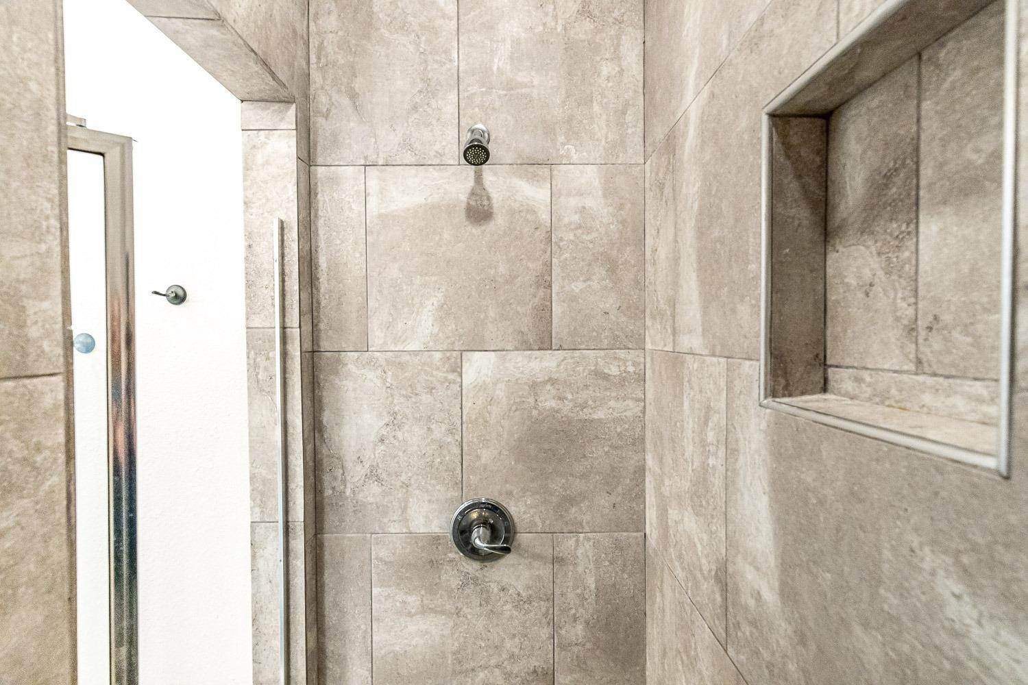 1720 102nd Street, Unit A Lubbock, TX 79423 - Photo 21 of 32 Photo 21
