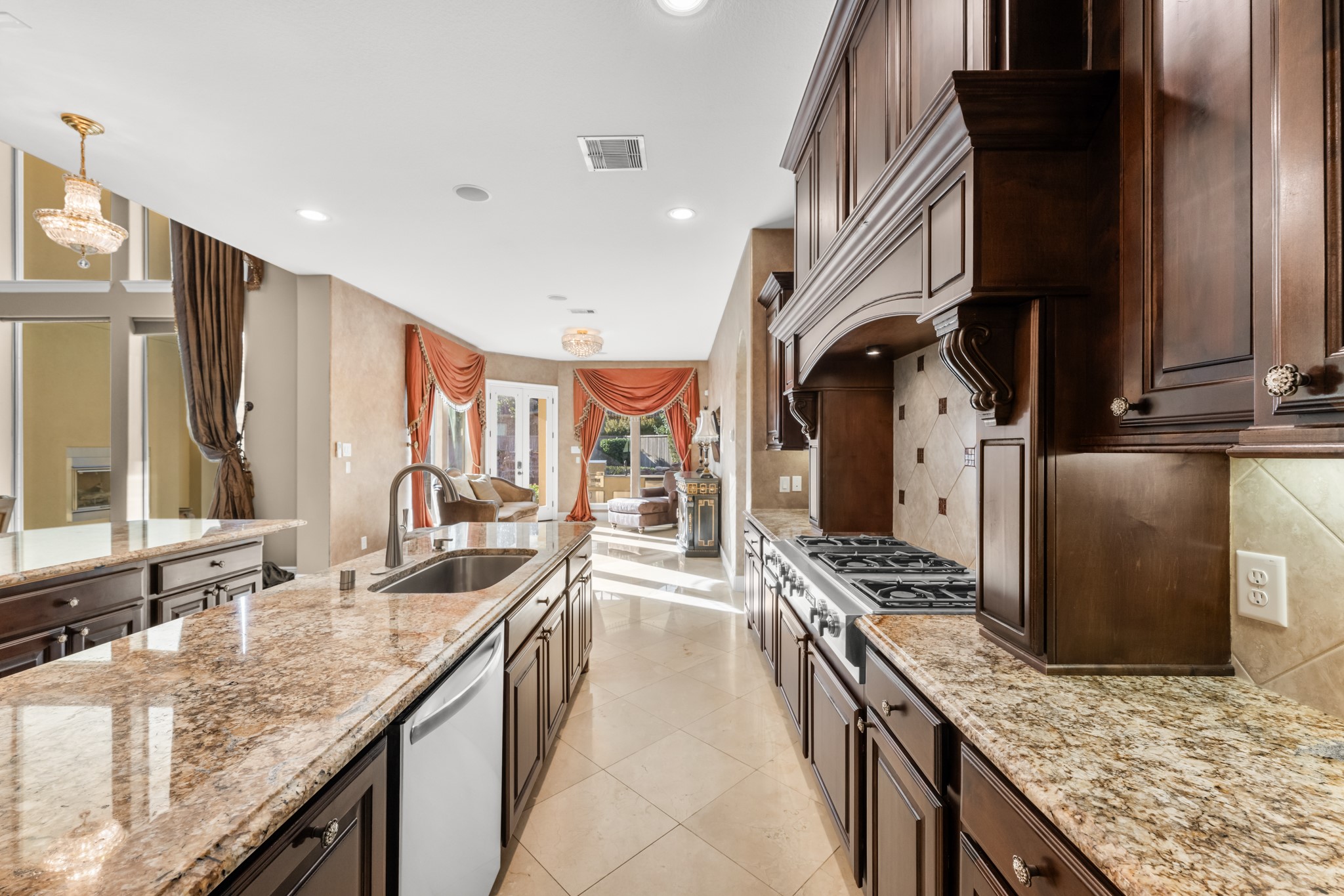 75 South Fremont Ridge Loop Spring, TX 77389 - Photo 18 of 50