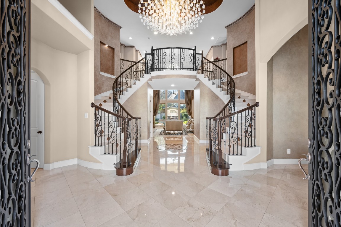 75 South Fremont Ridge Loop Spring, TX 77389 - Photo 5 of 50