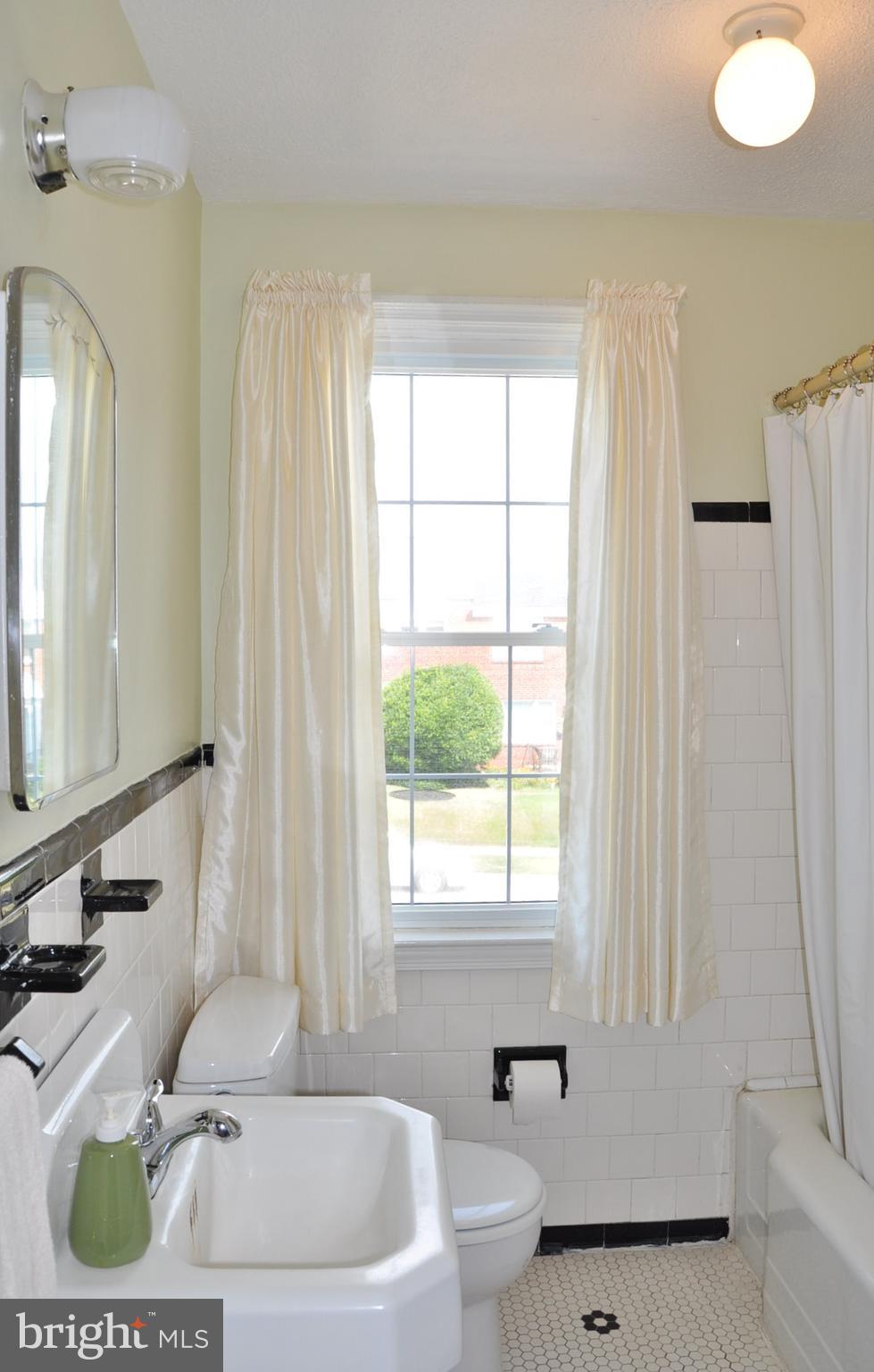 914 Radcliffe Road Towson, MD 21204 - Photo 65 of 84 Gallery Image 65