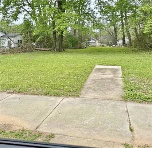 $9,500 | 2164 Harris Street, Alexandria, LA 71301