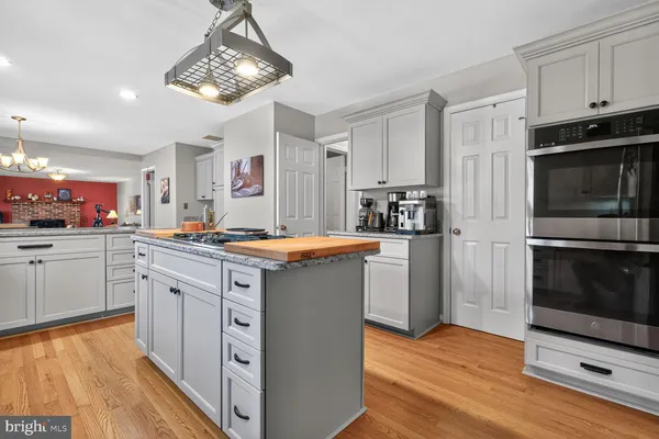 $899,900 | 2036 Mayflower Drive, Silver Spring, MD 20905