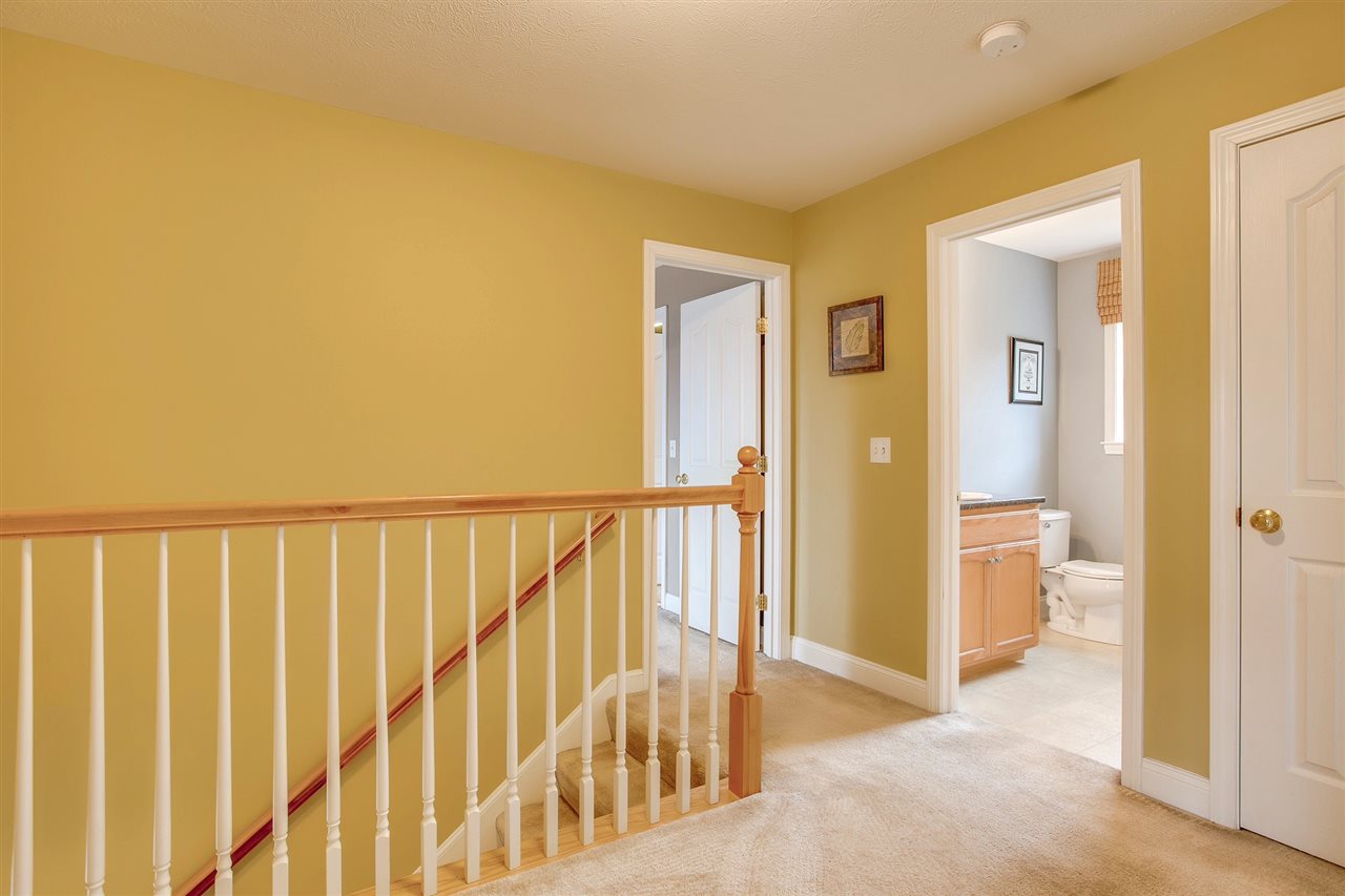 18 Swanson Road New Boston, NH 03070 - Photo 26 of 36