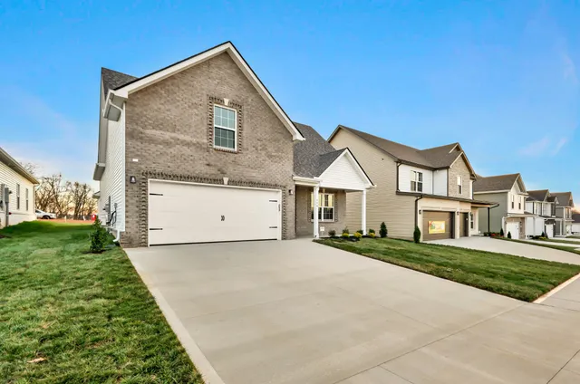 $394,900 | 640 Marblewing Court, Clarksville, TN 37043
