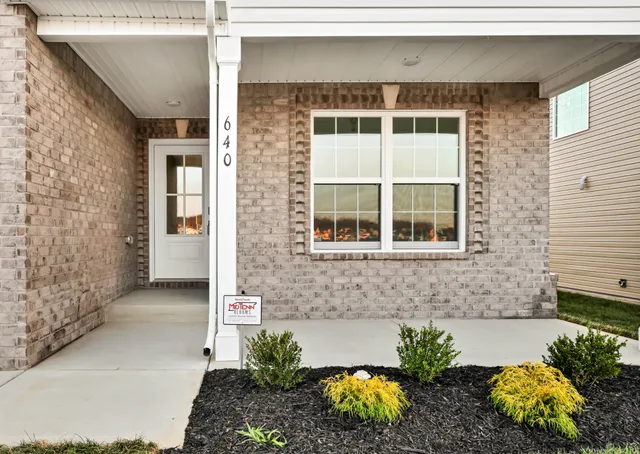 $394,900 | 640 Marblewing Court, Clarksville, TN 37043
