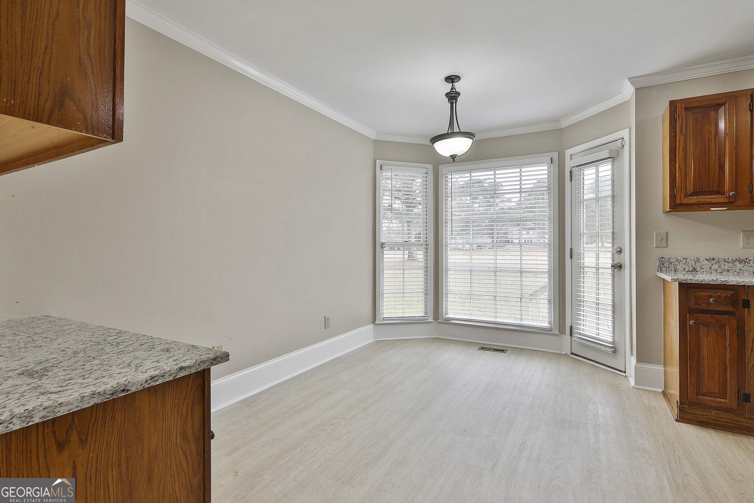 544 Sullivan Road Newnan, GA 30265 - Photo 17 of 31