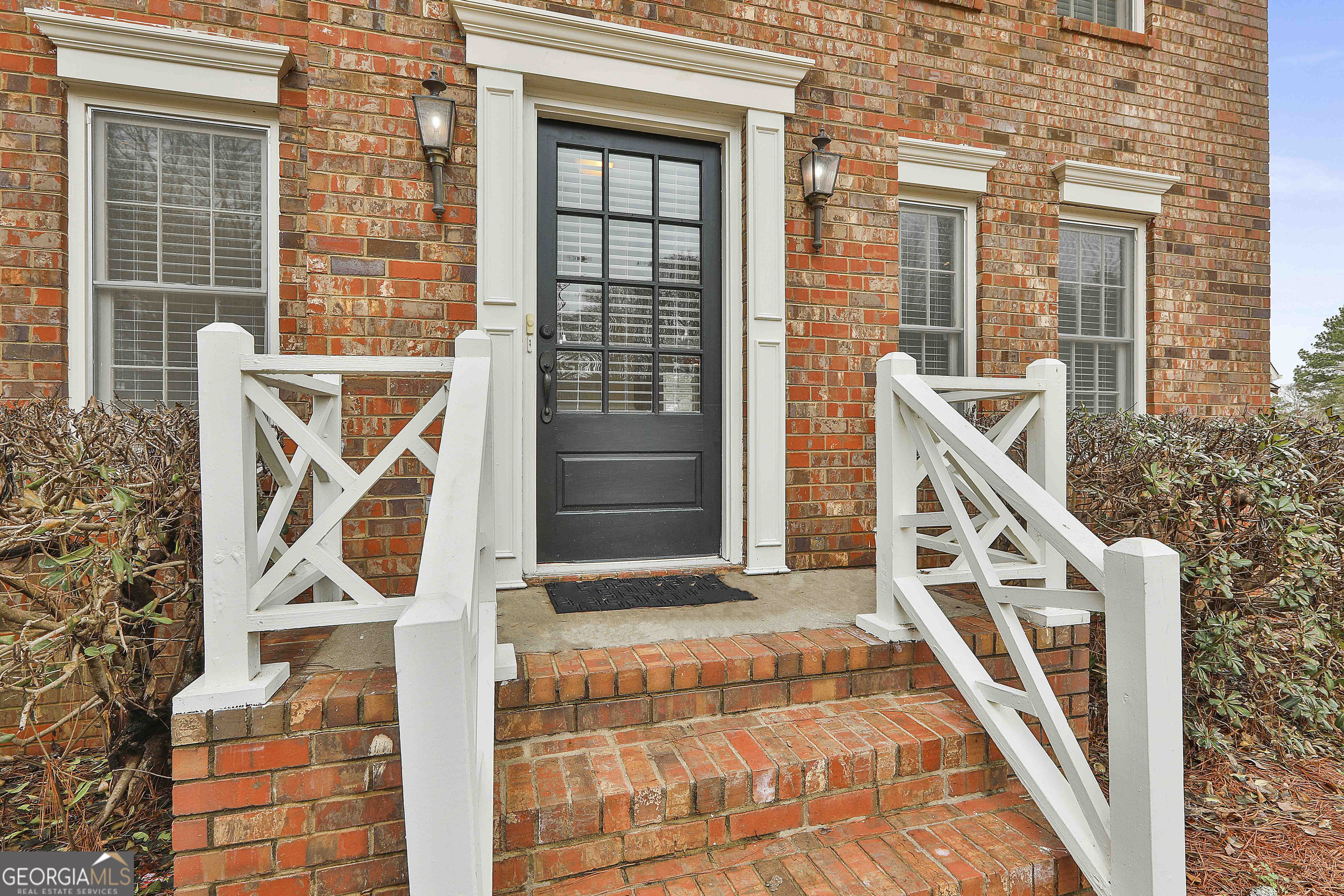 544 Sullivan Road Newnan, GA 30265 - Photo 4 of 31