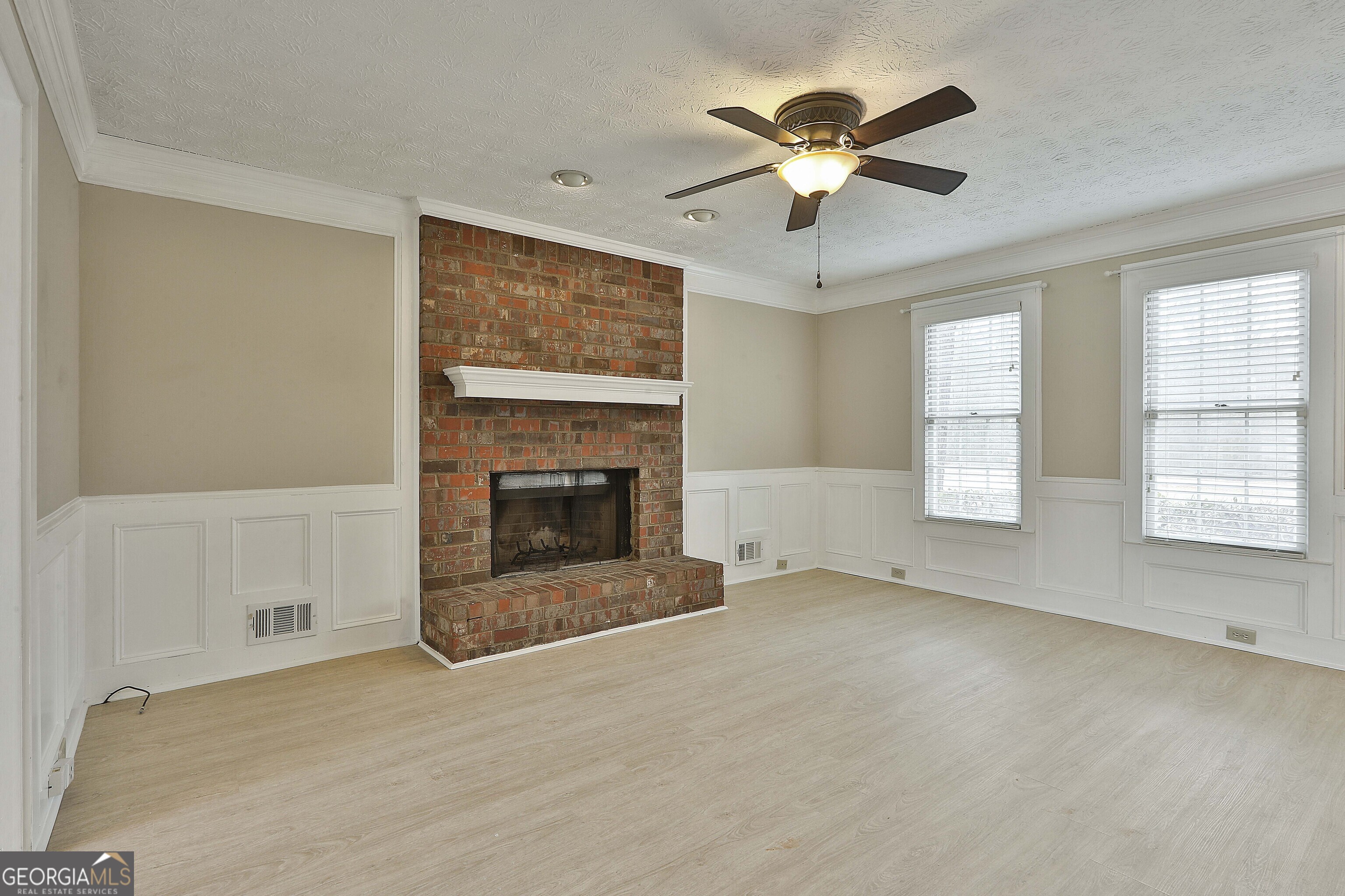 544 Sullivan Road Newnan, GA 30265 - Photo 7 of 31