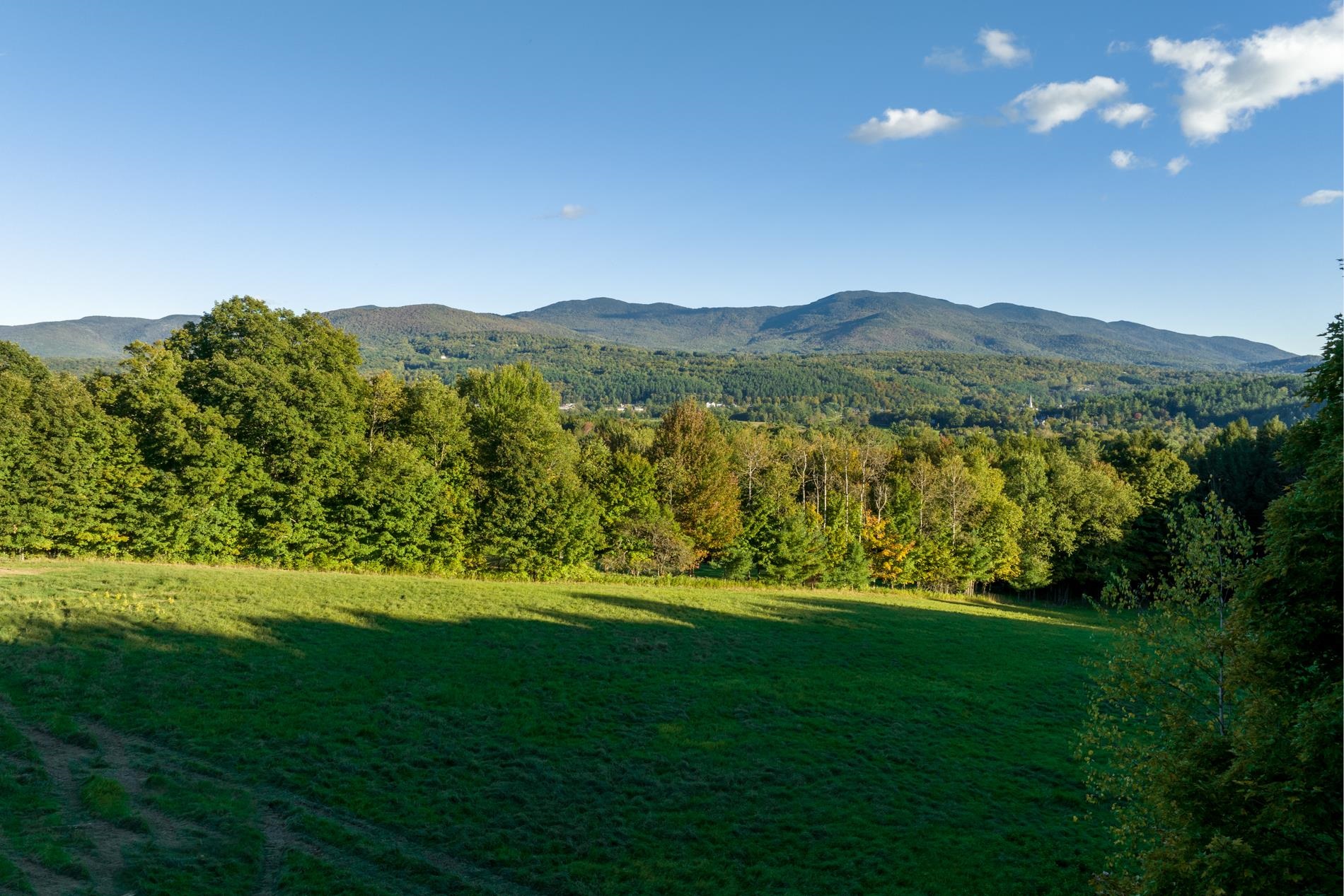 1025 Weeks Hill Road Stowe, VT 05672 - Photo 19 of 39