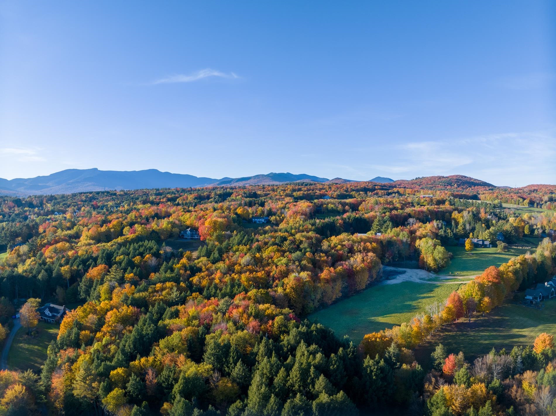 1025 Weeks Hill Road Stowe, VT 05672 - Photo 34 of 39