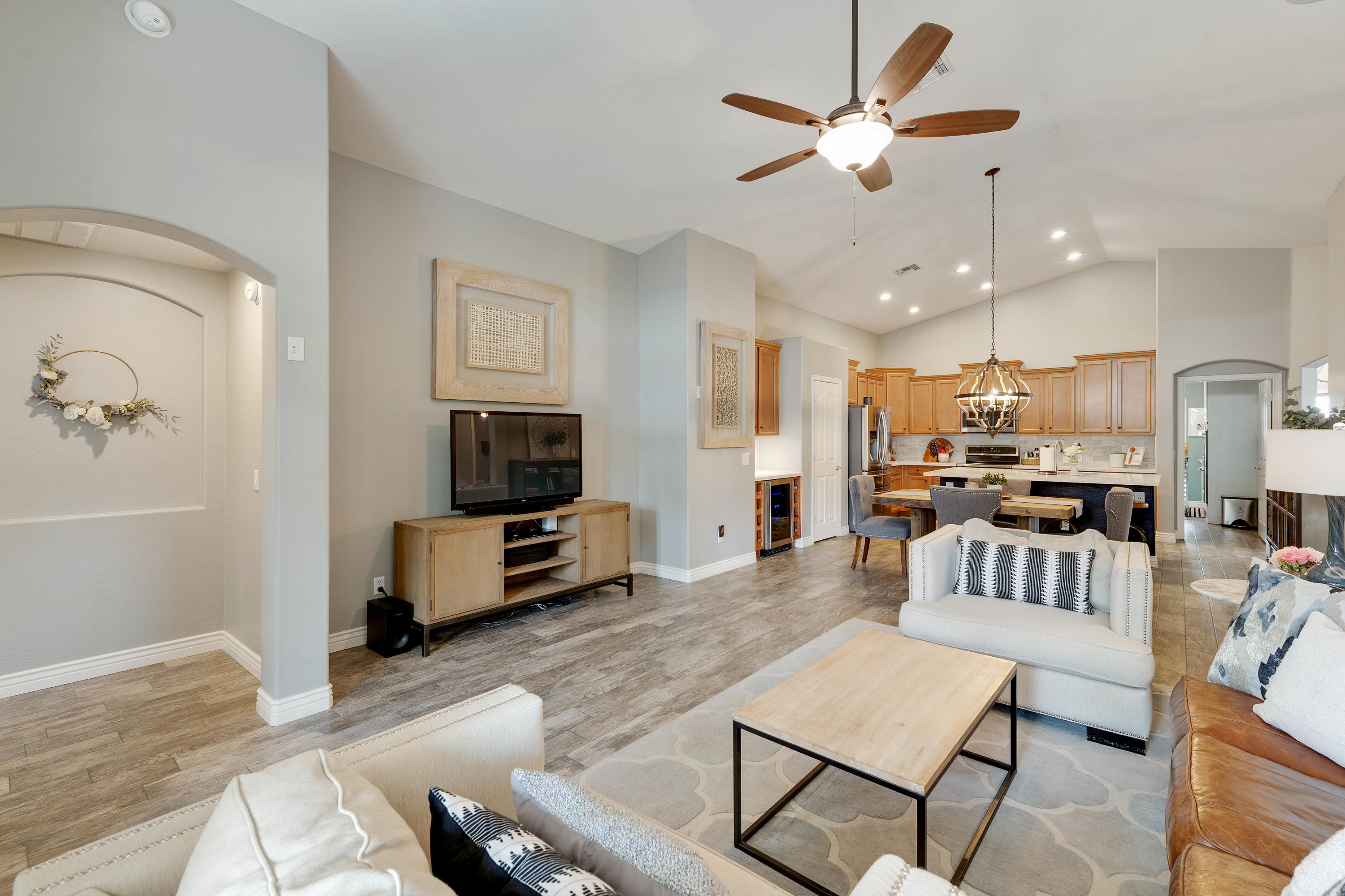 3114 South Martingale Road Gilbert, AZ 85295 - Photo 24 of 44 vlt_8194-vlt_8198