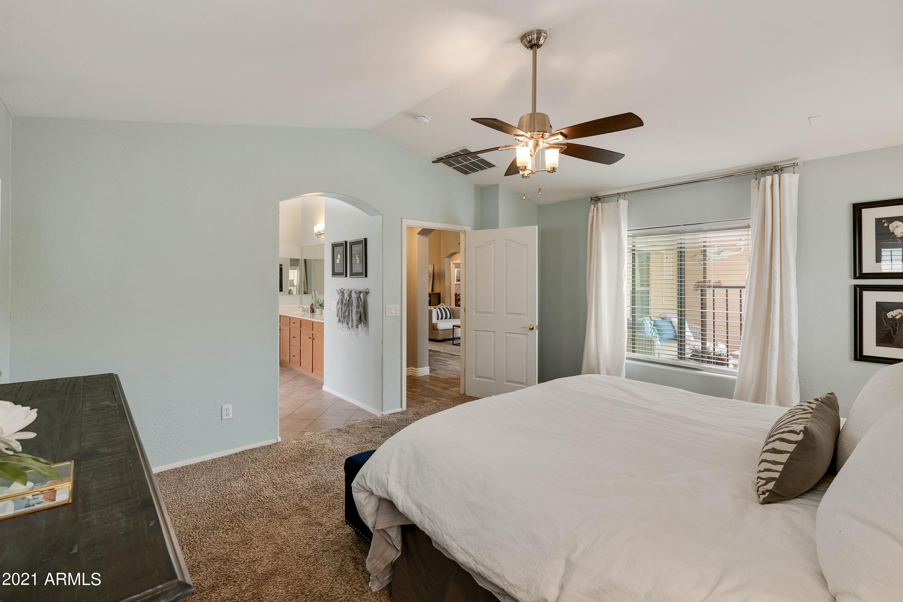 3114 South Martingale Road Gilbert, AZ 85295 - Photo 32 of 44 vlt_8249-vlt_8253