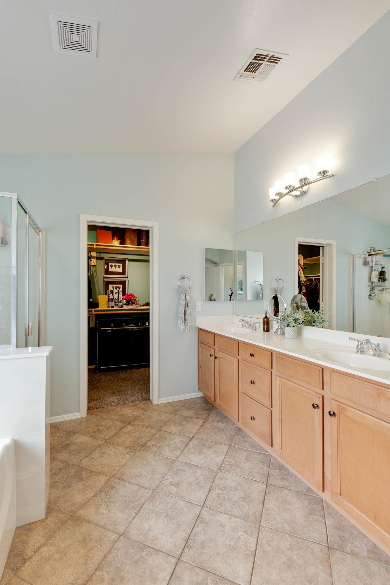 3114 South Martingale Road Gilbert, AZ 85295 - Photo 33 of 44 vlt_8254-vlt_8258