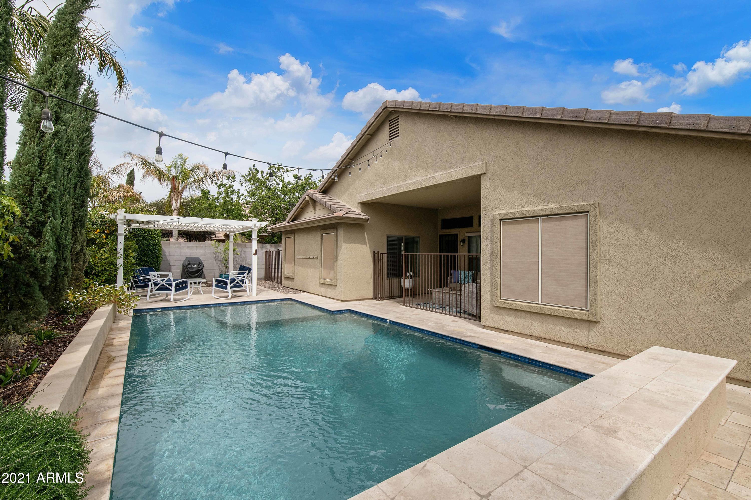 3114 South Martingale Road Gilbert, AZ 85295 - Photo 36 of 44 VLT_8266