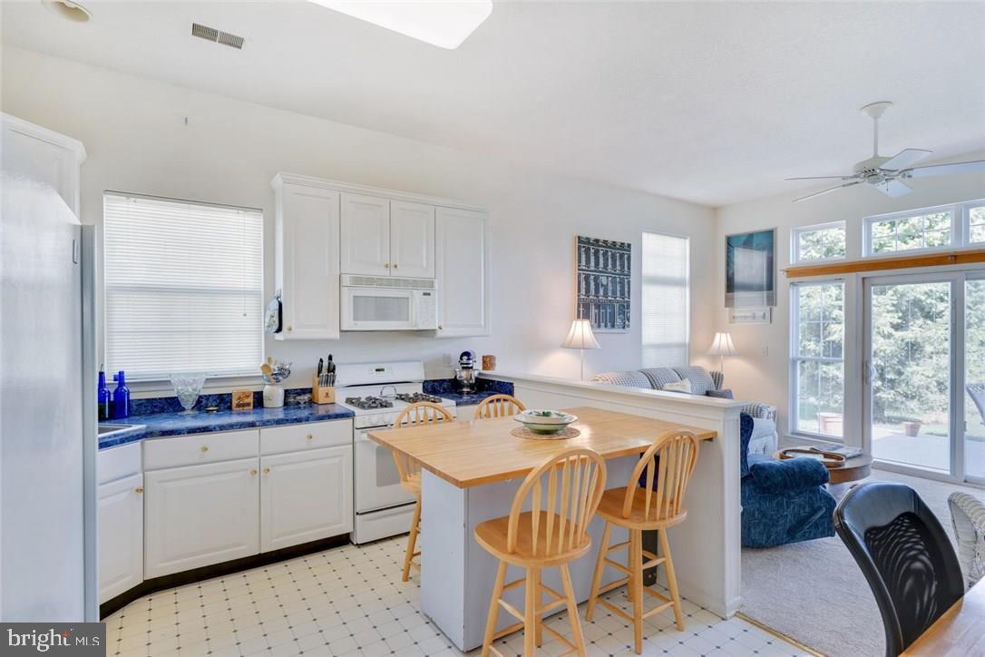 43 Silverside Road Lakewood, NJ 08701 - Photo 24 of 36 Gallery Image 24