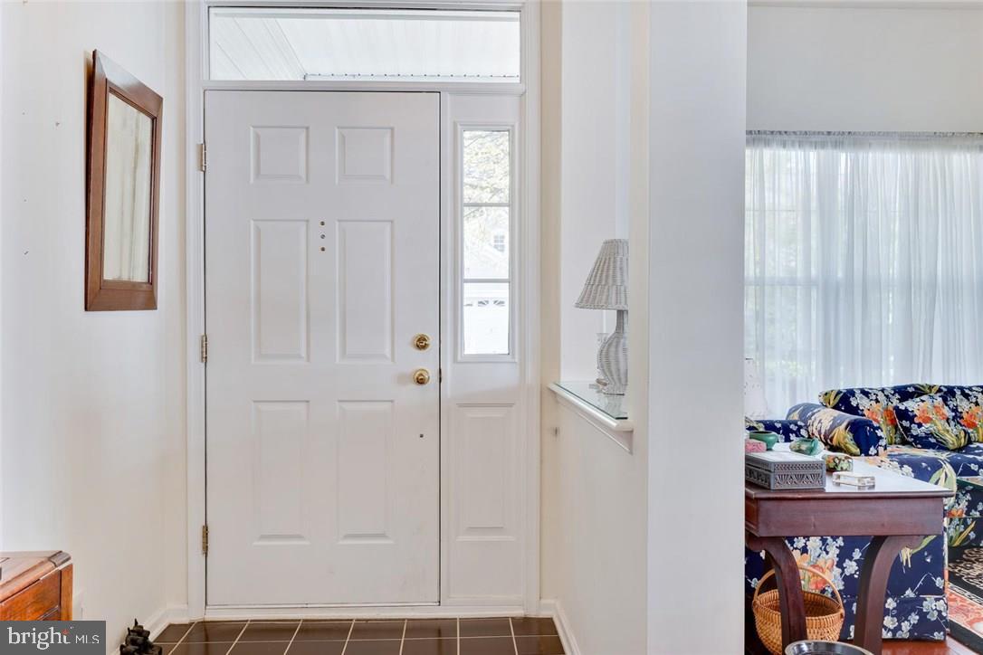 43 Silverside Road Lakewood, NJ 08701 - Photo 7 of 36 Gallery Image 7