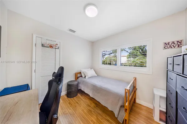 $4,500 | 172 Bentley Drive, Miami Springs, FL 33166