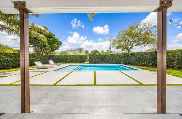 $4,500 | 172 Bentley Drive, Miami Springs, FL 33166