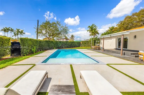 $4,500 | 172 Bentley Drive, Miami Springs, FL 33166