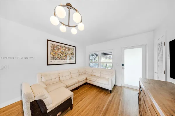 $4,500 | 172 Bentley Drive, Miami Springs, FL 33166