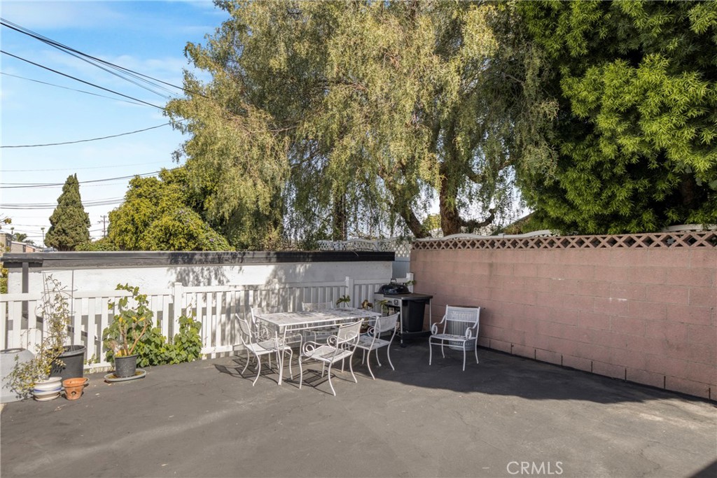 25246 Bigelow Road Torrance, CA 90505 - Photo 6 of 12