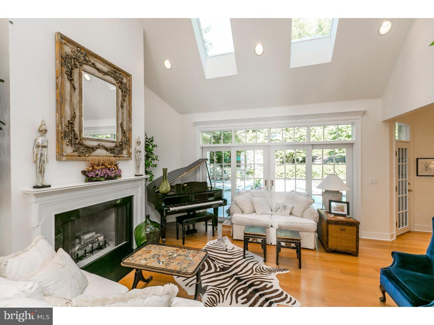 548 Merlin Road Phoenixville, PA 19460 - Photo 12 of 25 Great Room