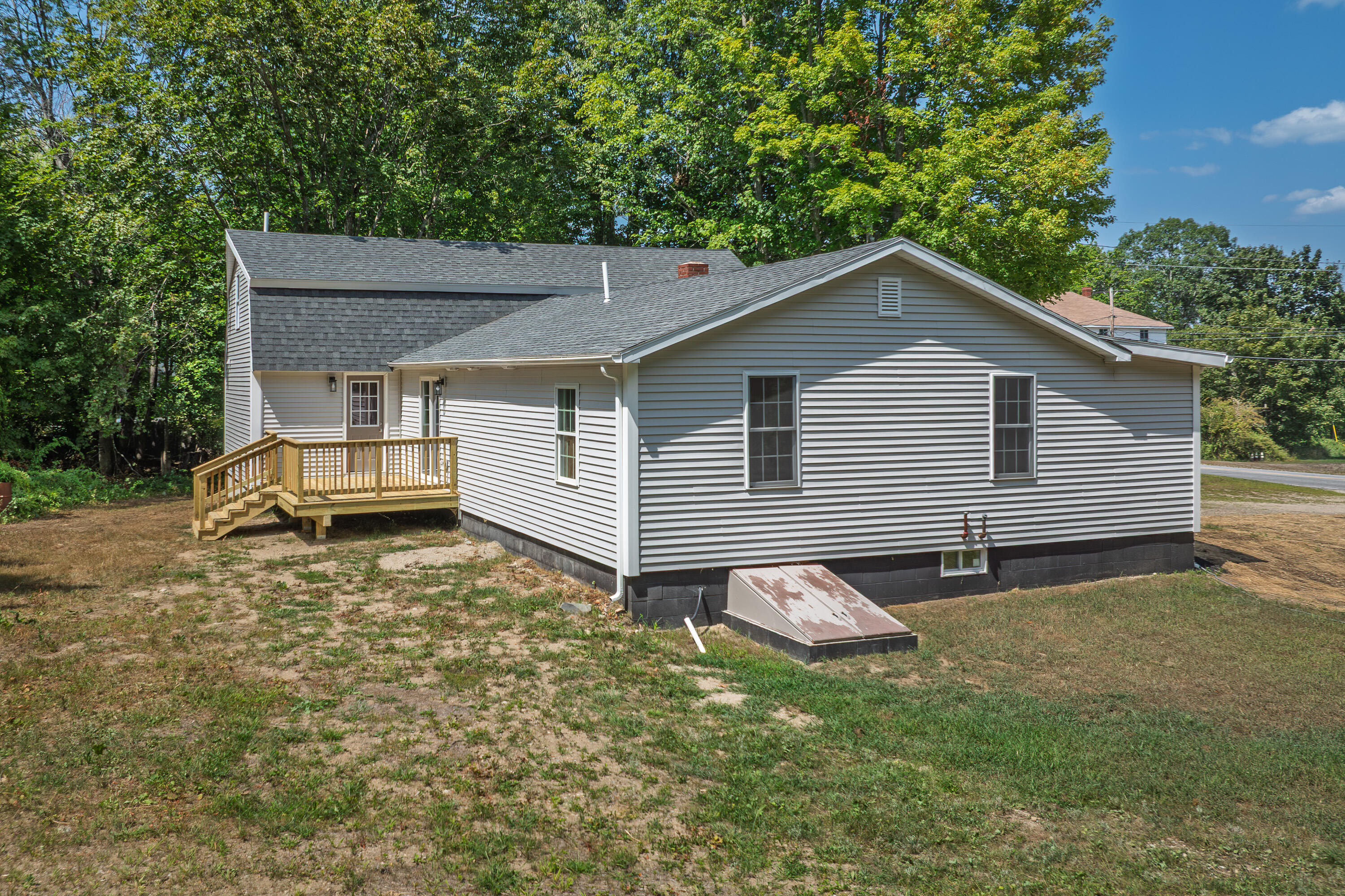 174 Wakefield Road West Newfield, ME 04095 - Photo 4 of 68 174 Wakefield Road -04