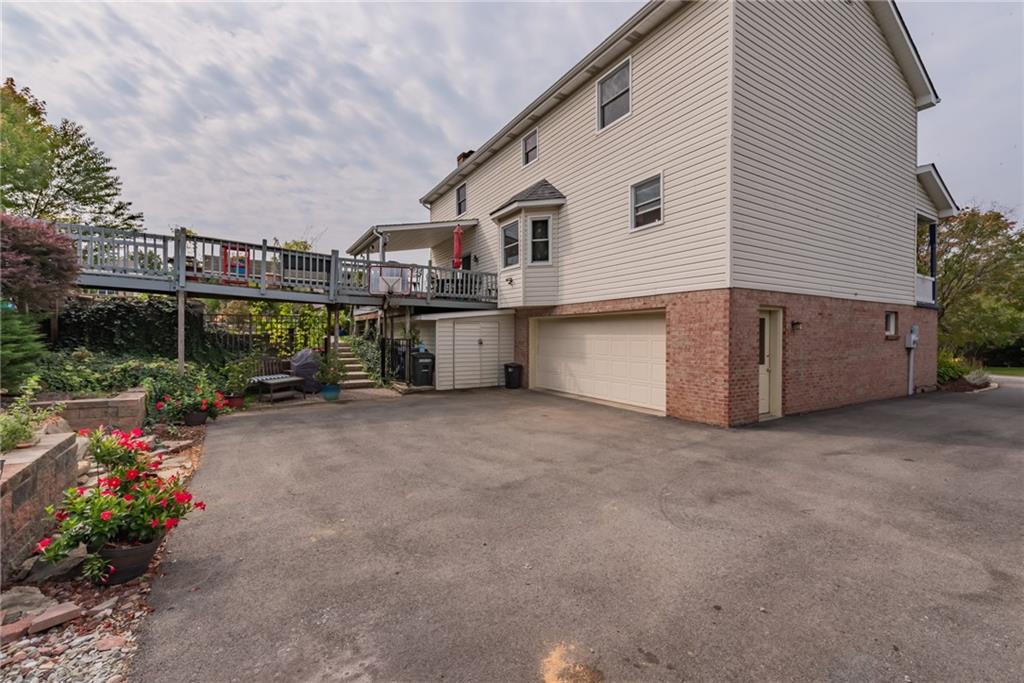 110 Rizzi Drive Irwin, PA 15642 - Photo 21 of 25 Gallery Image 21