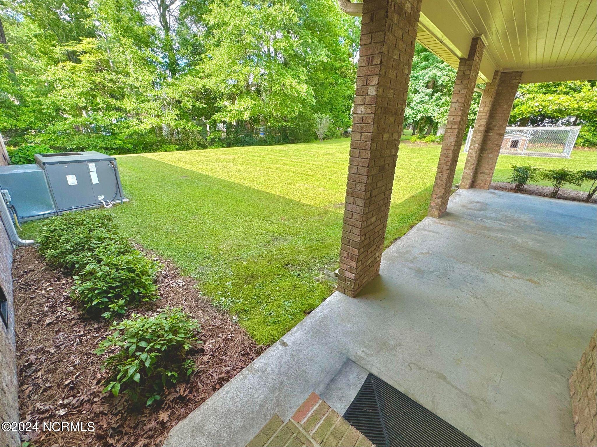 2007 Hardee Road Kinston, NC 28504 - Photo 14 of 58 445377134_1888687148229032_4006712697849