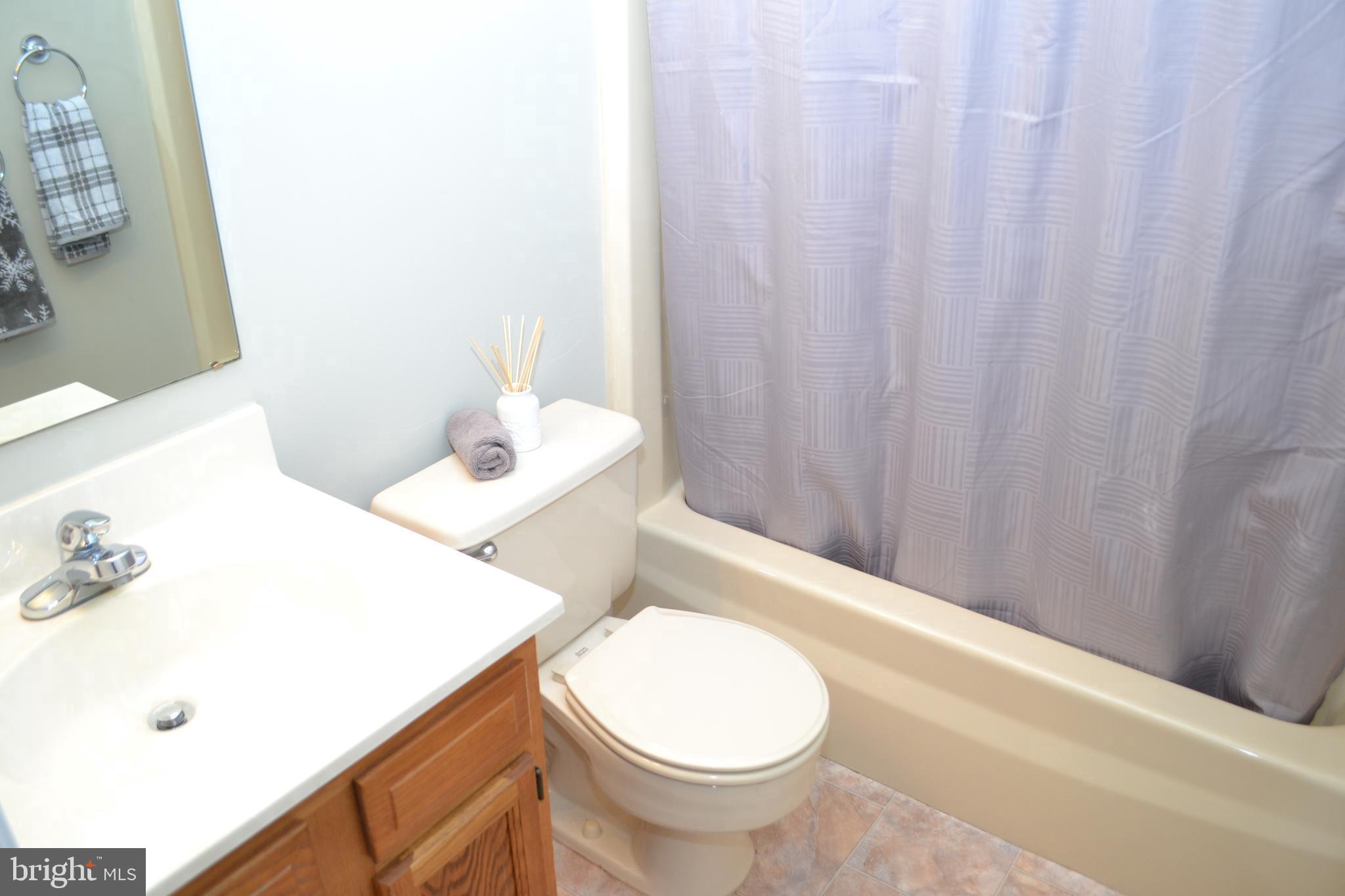 8019 Waterview Court Frederick, MD 21701 - Photo 26 of 56 Bedroom level Full Bath